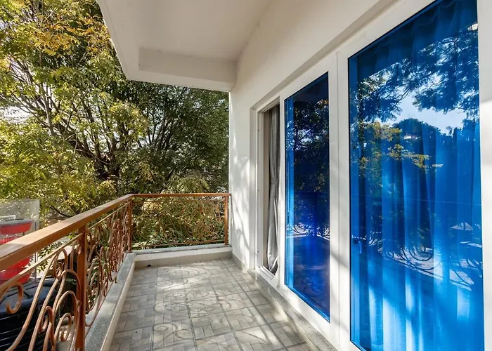 Apartamento 2bhk With Private Balcony *